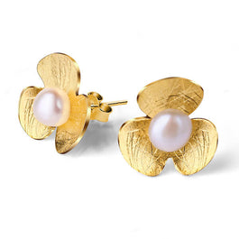 Pearl 'Clover Flower' Studs