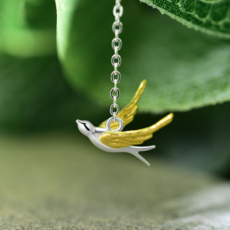 Welcome Spring Pendant Necklace